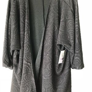 L Black LulaRoe Lindsay